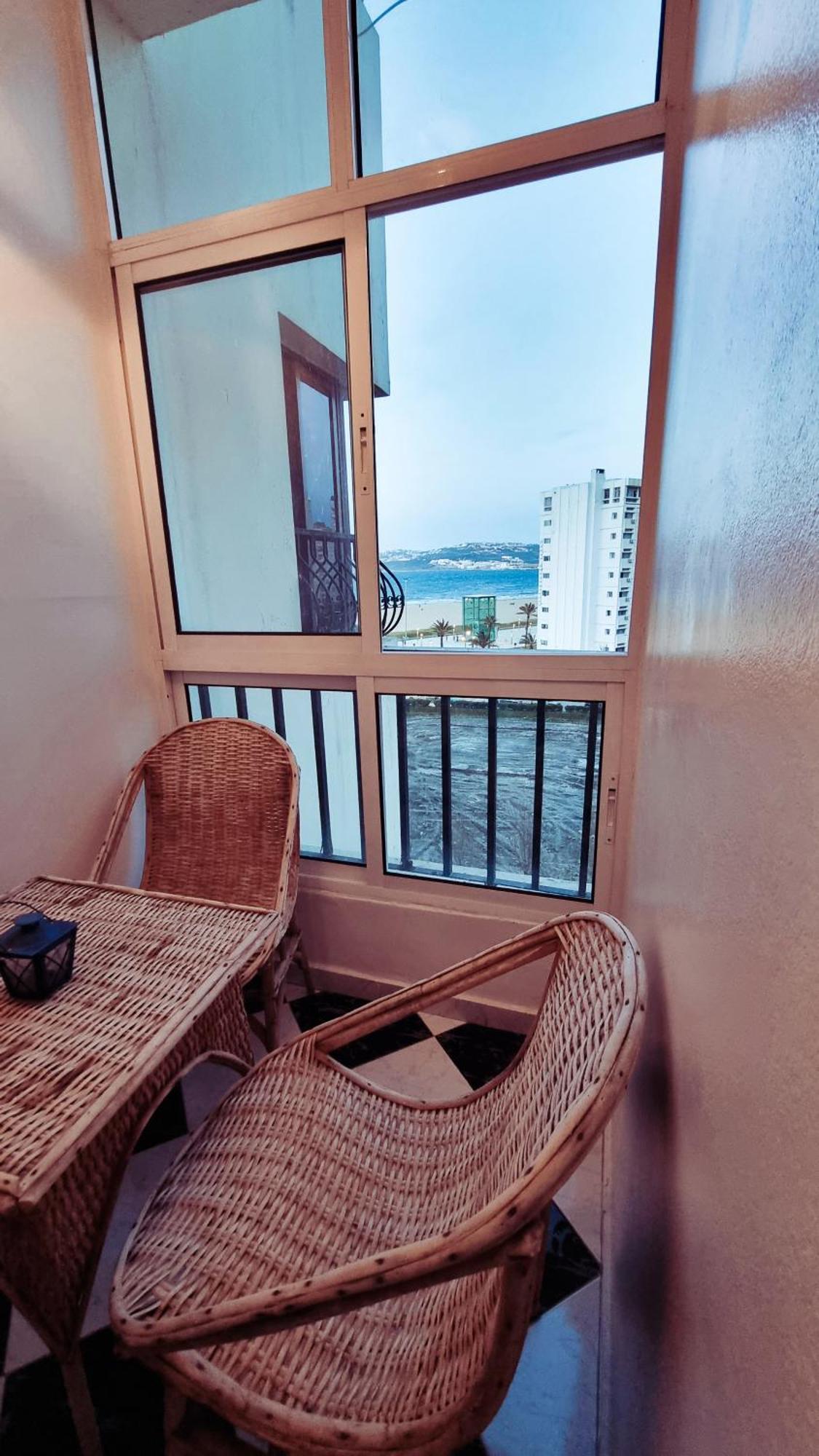 Luxury Sea And Marina View Apartment Tanger Exterior foto